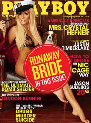 クリスタル・ハリスの表紙に「RUNAWAY BRIDE」のステッカーが貼られたPLAYBOY7月号