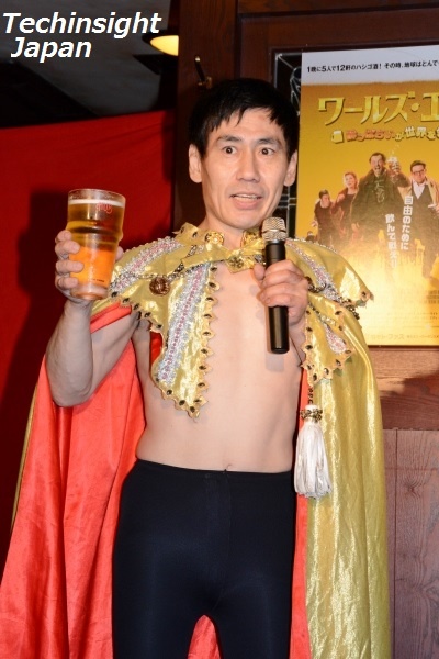 「仕事中にビールを飲めて幸せ」エスパー伊東