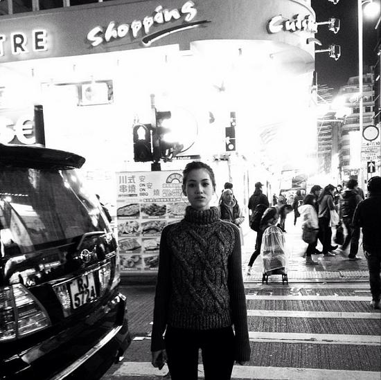 水原希子「海外の街角でスナップショット」（画像はinstagram.com/i_am_kikoより）