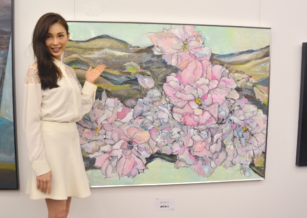 【エンタがビタミン♪】押切もえ、絵画「咲くヨウニ1」で二科展初入選。今の恋は「七分咲き」