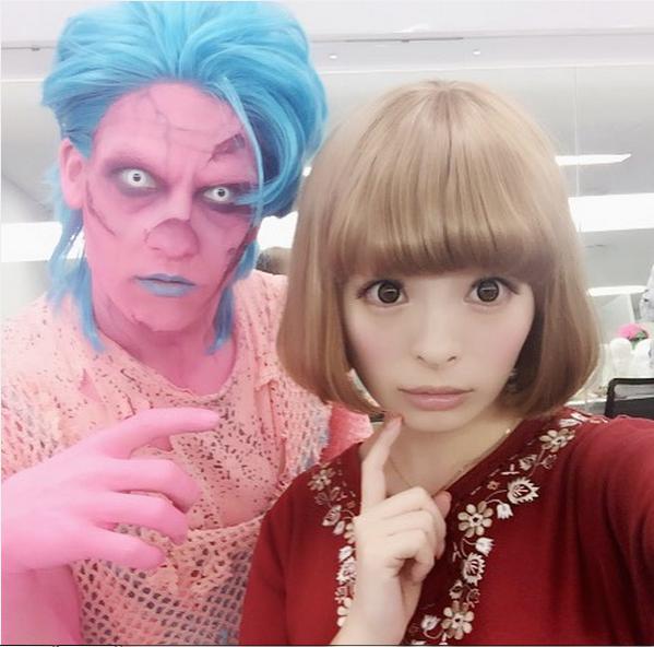 ハロウィン用のゾンビときゃりーぱみゅぱみゅ（画像は『きゃりーぱみゅぱみゅ Instagram』より）