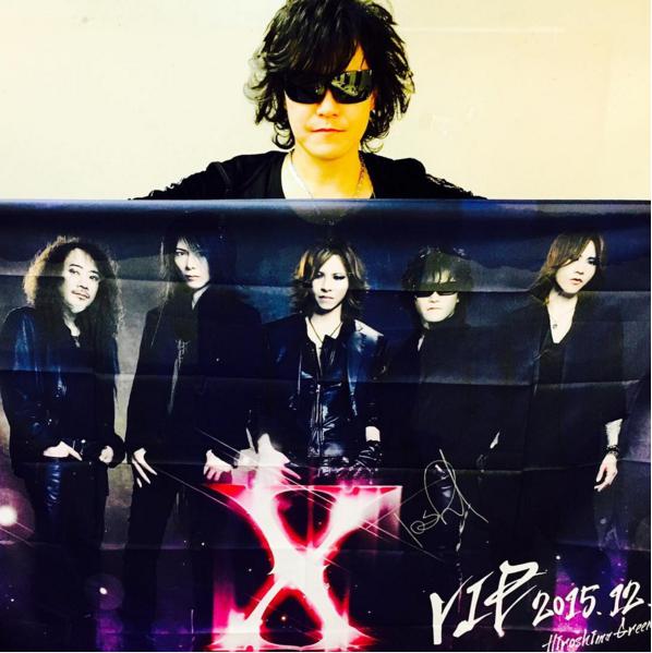 X JAPAN・Toshl「Everything will be all right!」（出典：https://www.instagram.com/toshl_officia）