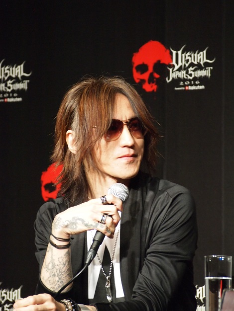 このイベントで「金字塔を打ち立てたい」とSUGIZO