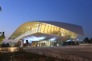 エティハド・ミュージアムの屋根の形は条約文書がモチーフ　画像提供：（c）ドバイ政府観光・商務局