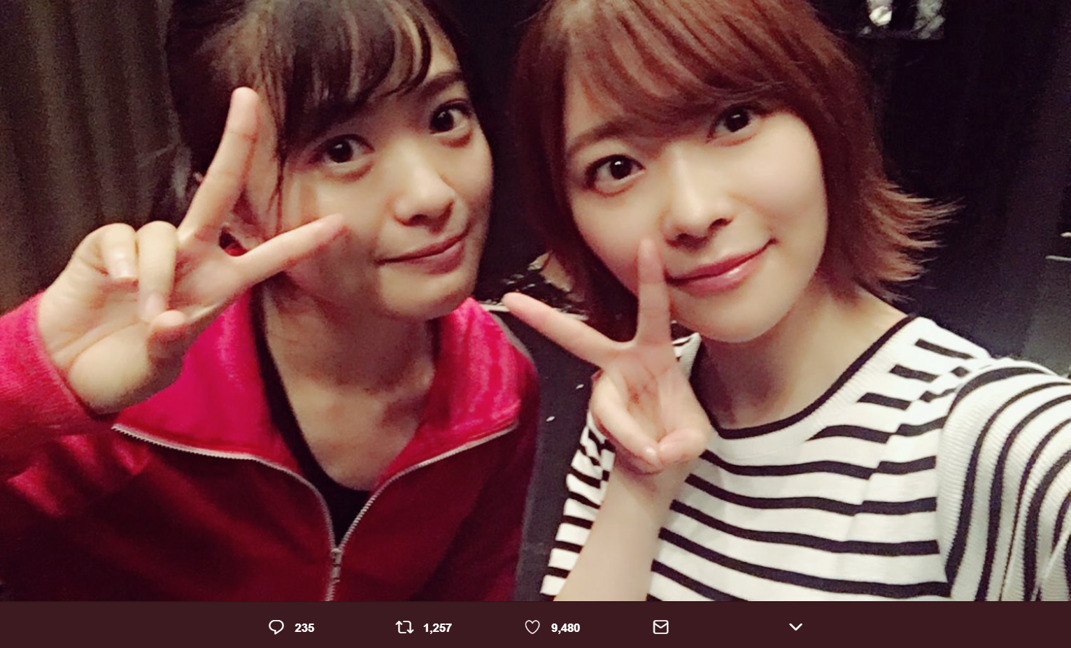 北原里英と指原莉乃（画像は『指原莉乃　2018年7月19日付Twitter「新・幕末純情伝を観に行ってきました！りえちゃん、本当にすごかった。。」』のスクリーンショット）