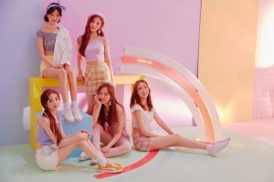 韓国の5人組ガールズグループ「ELRIS」