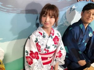 篠田麻里子が浴衣姿で生中継『勇壮！博多祇園山笠2019』にゲスト出演（画像は『篠田麻里子　2019年7月15日付Instagram「博多祇園山笠「追い山」「勇壮！博多祇園山笠2019」」のスクリーンショット）