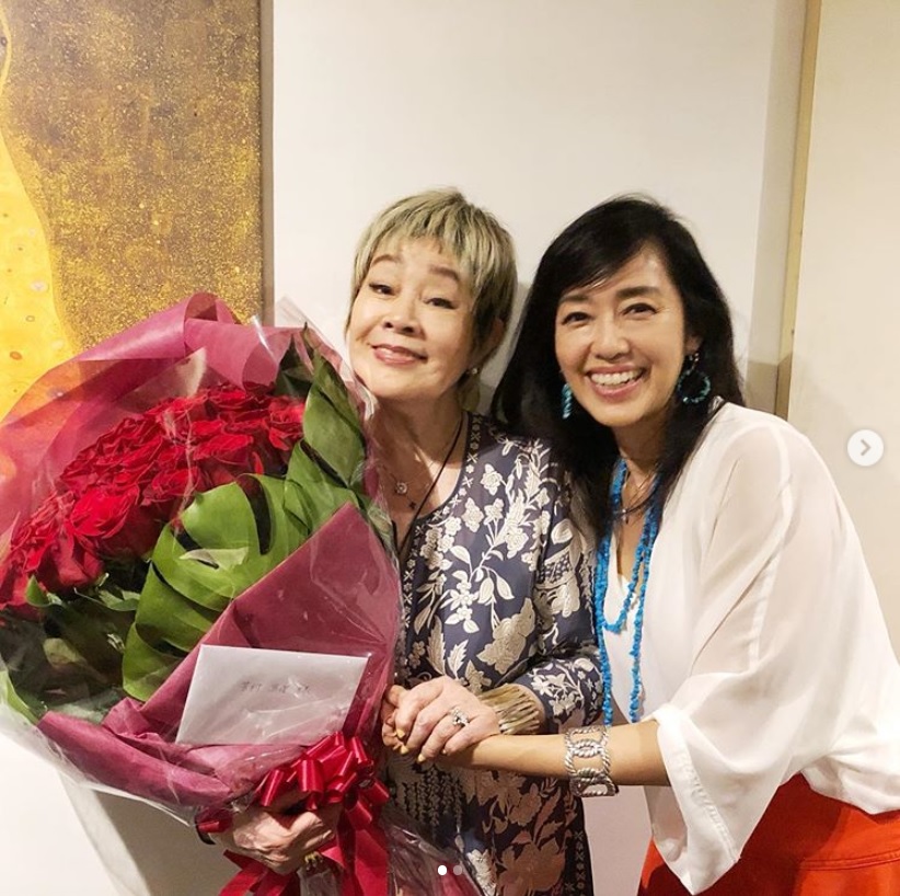 芳村真理と早見優（画像は『Yu Hayami　2019年7月30日付Instagram「素敵な芳村真理さんと、同期仲間との集まり。」』のスクリーンショット）