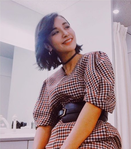 今度は沖縄へ　鈴木紗理奈（画像は『鈴木紗理奈_MUNEHIRO　2019年9月13日付Instagram「沖縄行ってきます。」』のスクリーンショット）