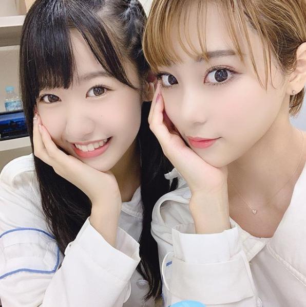 鈴木遥夏と安田愛里（画像は『安田愛里　2019年9月1日付Instagram「おはる」』のスクリーンショット）