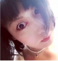 【エンタがビタミン♪】鳥居みゆきの「寝違えた」写真が怖すぎる。「首が一回転しそうです」「目落ちそうっすよ！」