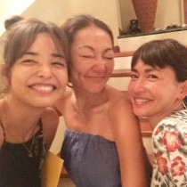 【エンタがビタミン♪】ハワイの長谷川京子と梨花に反響　すっぴんでも、子どもを叱っていても美しい