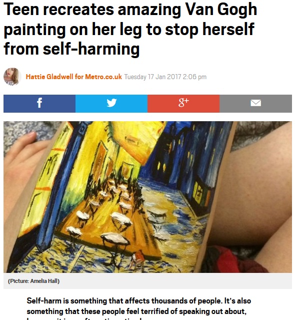 自傷行為の代わりに脚にゴッホの絵を描く（出典：http://metro.co.uk）