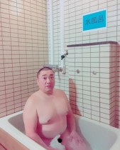 【エンタがビタミン♪】山本圭壱　全裸写真公開も「加藤さんに怒られる」とファン心配