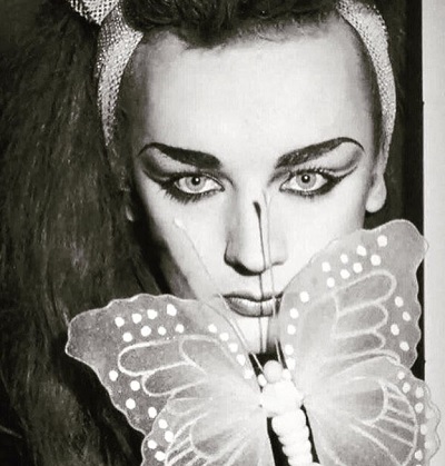 「カルチャー・クラブ」の頃に脅迫されていたボーイ・ジョージ（出典：https://www.instagram.com/boygeorgeofficial）