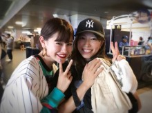 【エンタがビタミン♪】里田まい、モデルemmaとの2ショットで「少し後ろに下がりました」