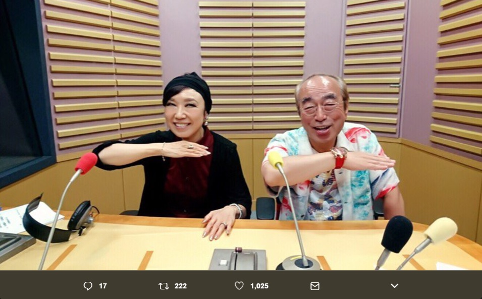 ラジオ番組で共演したユーミンと志村けん（画像は『松任谷由実 Official 2017年6月24日付Twitter「いや～ん」』のスクリーンショット）