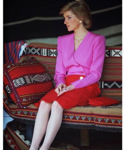 ダイアナ妃の“真実”次々と明らかに（画像は『Lady Diana Foundation　2014年3月5日付Facebook「March 14, 1989」』のスクリーンショット）