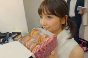 【エンタがビタミン♪】篠田麻里子、カラコン＆ツインテール姿が「とても30代に見えない！」