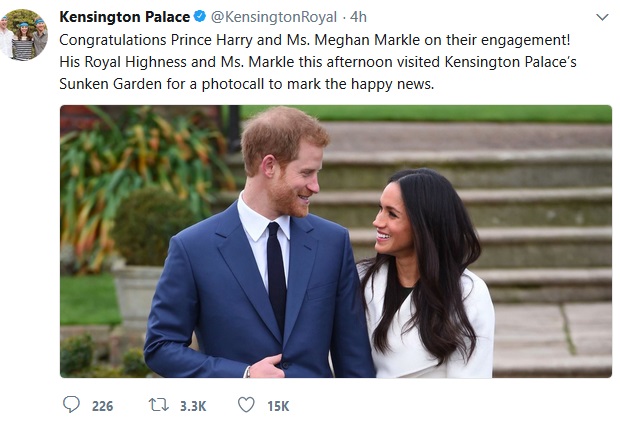 婚約会見を行ったヘンリー王子とメーガン・マークル（画像は『Kensington Palace　2017年11月27日付Twitter「Congratulations Prince Harry and Ms. Meghan Markle on their engagement!」』のスクリーンショット）