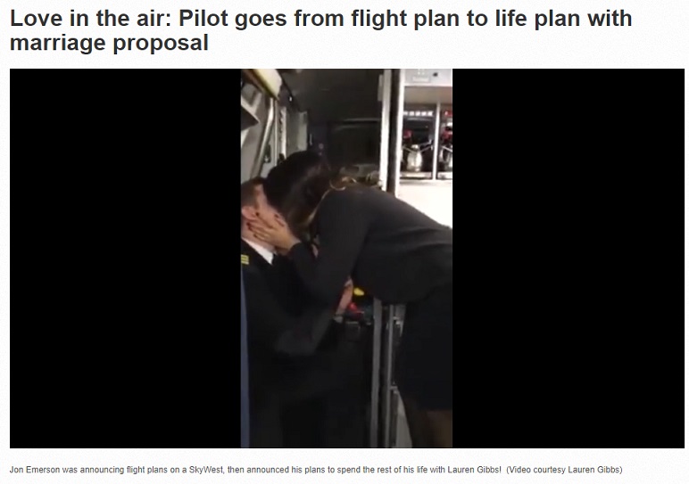 パイロットが“機内アナウンス”でCAにプロポーズ（画像は『10News WTSP　2017年12月28日付「Love in the air: Pilot goes from flight plan to life plan with marriage proposal」（Video courtesy Lauren Gibbs）』のスクリーンショット）