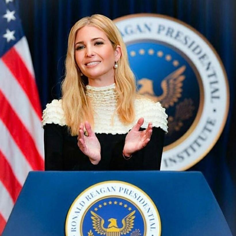 温厚なイヴァンカも怒りを露わに（画像は『Ivanka Trump　2017年11月13日付Instagram「This coming week I will be in NY, NJ, and on the Hill in D.C. working with Members of Congress to make ＃TaxReform a reality!」』のスクリーンショット）