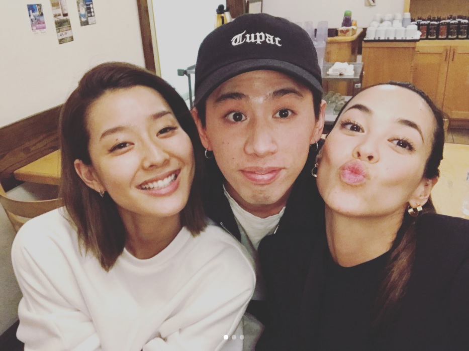 すみれ、Taka、エミ・レナータ（画像は『Sumire　2018年3月16日付Instagram「お兄ちゃんとお姉ちゃんと」』のスクリーンショット）