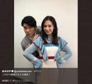 【エンタがビタミン♪】北川景子の背後からひょっこり　鈴木亮平の姿に「西郷どんも姫様も素敵」