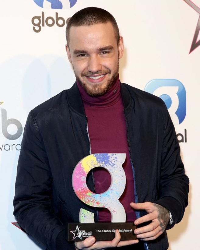 自信満々に見えたリアムだが…（画像は『Liam Payne　2018年3月3日付Instagram「Proud to pick up the ＠Global Special Award at ＃TheGlobalAwards last night!」』のスクリーンショット）