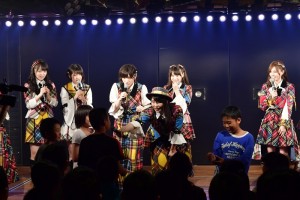 【エンタがビタミン♪】横山由依＆峯岸みなみ、小学生からの「夢」に関する質問に回答　AKB48初の修学旅行生向け公演