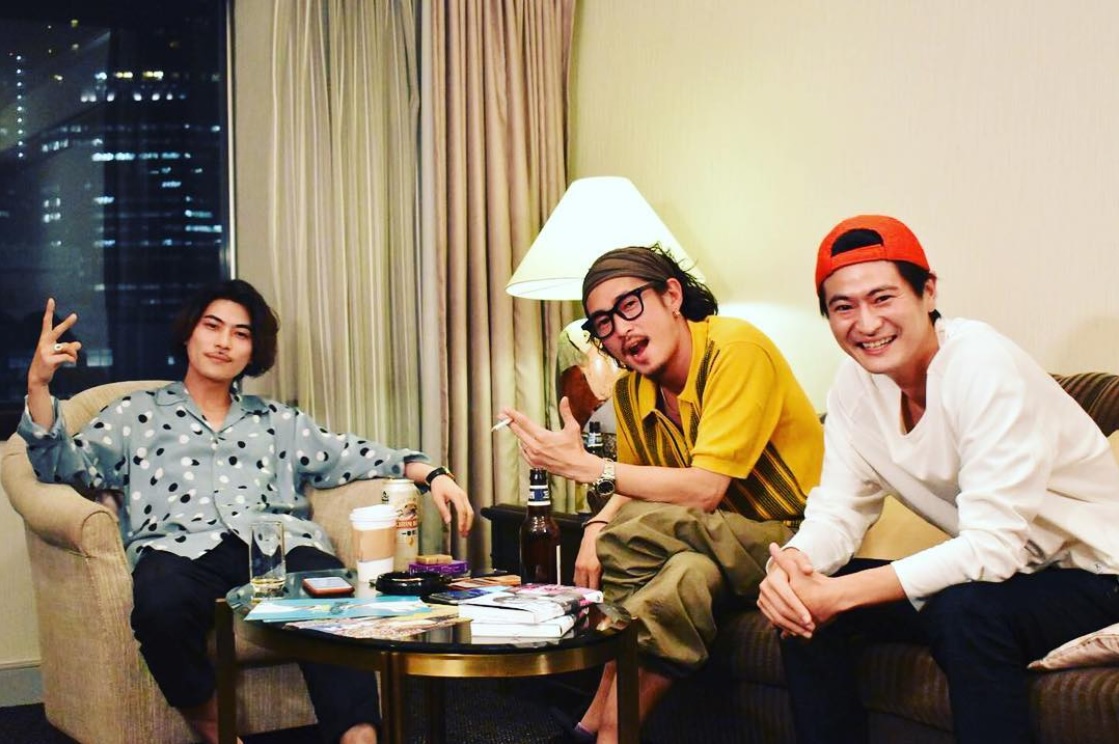 RUEED、窪塚洋介、窪塚俊介（画像は『YOSUKE KUBOZUKA　2018年6月27日付Instagram「＃yosukekubozuka “The 3 brothers talk for RUEED’s 15th anniversary on YouTube. Coming end of July.”」』のスクリーンショット）