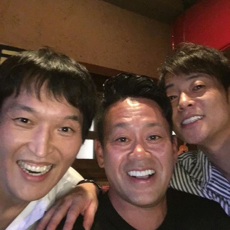 千原ジュニア、宮川大輔、陣内智則（画像は『宮川大輔　2018年7月22日付Instagram「＃千原ジュニアの居酒屋たこしげ」』のスクリーンショット）