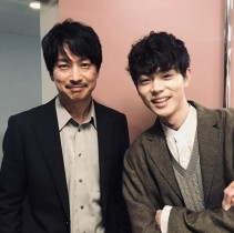 【エンタがビタミン♪】菅田将暉×椎名桔平　『3年A組』バトルした教師と刑事のオフショットに「仲良さげなのに」の声