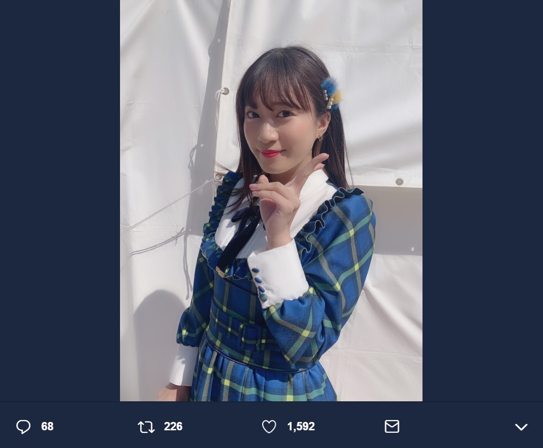 『ラグーナミュージックフェス2019』SKE48ライブで影アナを務めた斉藤真木子（画像は『斉藤真木子（SKE48）　2019年3月24日付Twitter「＃ラグーナミュージックフェス2019 青い空に、白い雲。真っ昼間からの野外ライブ、最高な時間をありがとうございました！」』のスクリーンショット）