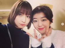 【エンタがビタミン♪】篠田麻里子、峯岸みなみ出演の舞台を鑑賞　「みいちゃん可愛かった」