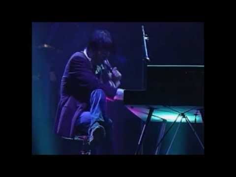 尾崎豊さん急逝から27年に（画像は『Warner Music Japan　2013年3月6日公開 YouTube「尾崎豊『卒業』 - 「LIVE CORE 完全版～YUTAKA OZAKI IN TOKYO DOME 1988・9・12」」』のサムネイル）