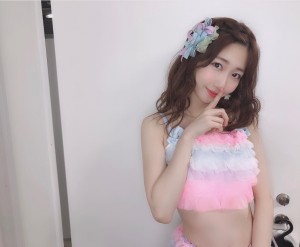 【エンタがビタミン♪】柏木由紀“レアなデコ出し”でファン魅了　「年重ねるごとに若くなってる」の声も