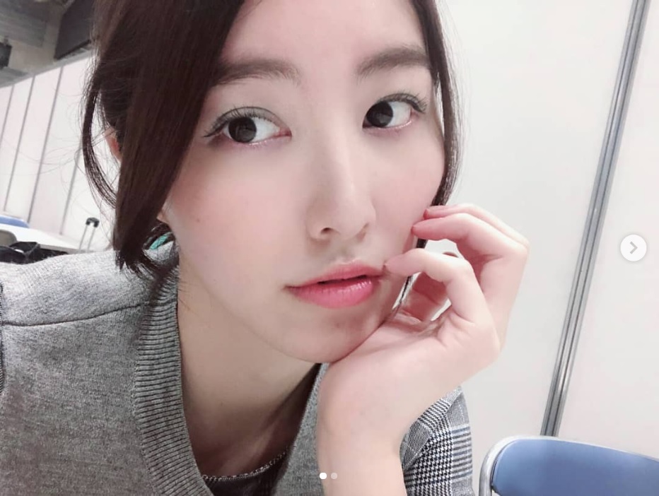 メイクした松井珠理奈に「大人ぽくなったね」の声（画像は『松井珠理奈　2019年5月6日付Instagram「今日は、blueのアイメイク」』のスクリーンショット）