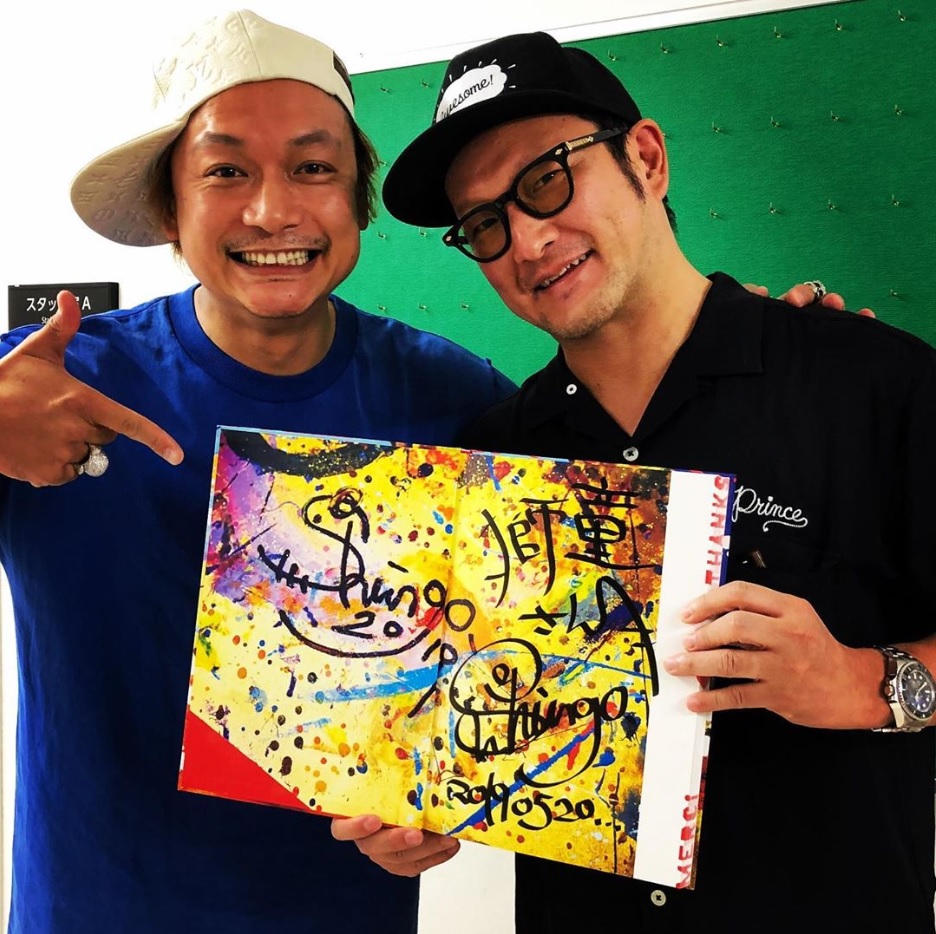 香取慎吾と中村獅童（画像は『香取慎吾　2019年5月20日付Instagram「＃獅童さん が僕の個展 ＃boum3 に来てくれました!!」』のスクリーンショット）