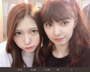 【エンタがビタミン♪】AKB48武藤十夢、茂木忍と“もぎとむ”ショットにファン「十夢も魚捌いてみたら？」