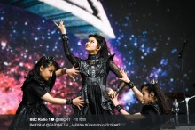 【エンタがビタミン♪】BABYMETAL『Glastonbury Festival』にも鞘師里保が登場　「RIHOMETAL」が加わり新章突入の予感