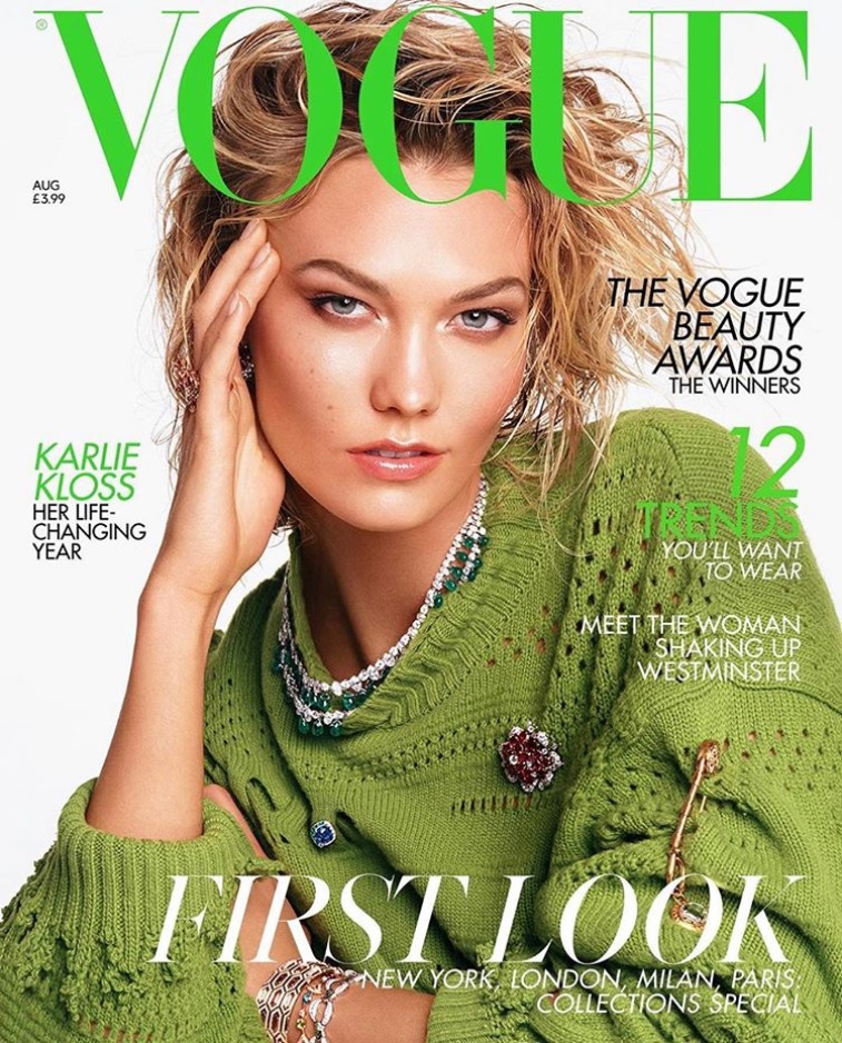 英版『VOGUE』8月号に登場したカーリー・クロス（画像は『Karlie Kloss　2019年7月1日付Instagram「To me this cover is the culmination of so many forces in my life.」』のスクリーンショット）