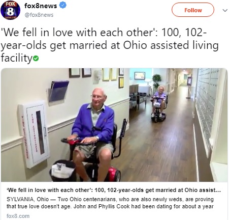 晴れて夫婦となった超高齢の2人（画像は『fox8news　2019年7月3日付Twitter「‘We fell in love with each other’: 100, 102-year-olds get married at Ohio assisted living facility」』のスクリーンショット）