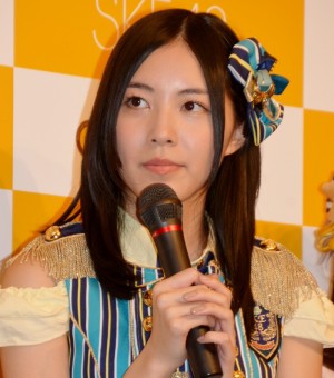 【エンタがビタミン♪】SKE48松井珠理奈×斉藤真木子“気合の入った”2ショット『手をつなぎながら』公演で何が？