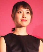 【エンタがビタミン♪】戸田恵梨香「明日からスカーレット!!!」　幼なじみ役・大島優子＆林遣都との3ショット公開