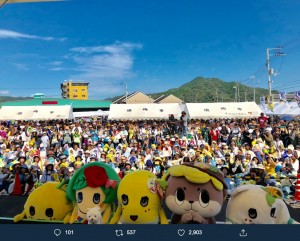 【エンタがビタミン♪】しんじょう君　『ご当地キャラ祭りin須崎』で募った千葉台風災害義援金を届ける