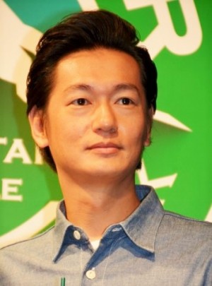 【エンタがビタミン♪】井浦新、10歳時の写真公開も「何の戒め？」「何かありました？」とファン気がかり