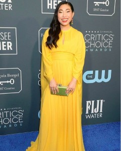 最も検索された喜劇女優、オークワフィナ（画像は『AWKWAFINA　2020年1月13日付Instagram「Thank you ＠criticschoice !!」』のスクリーンショット）