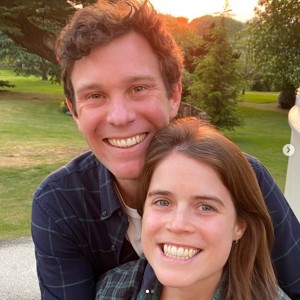 ユージェニー王女と夫ジャック・ブルックスバンク氏（画像は『Princess Eugenie　2020年4月24日付Instagram「Jack and I are celebrating our 10th anniversary today...」』のスクリーンショット）