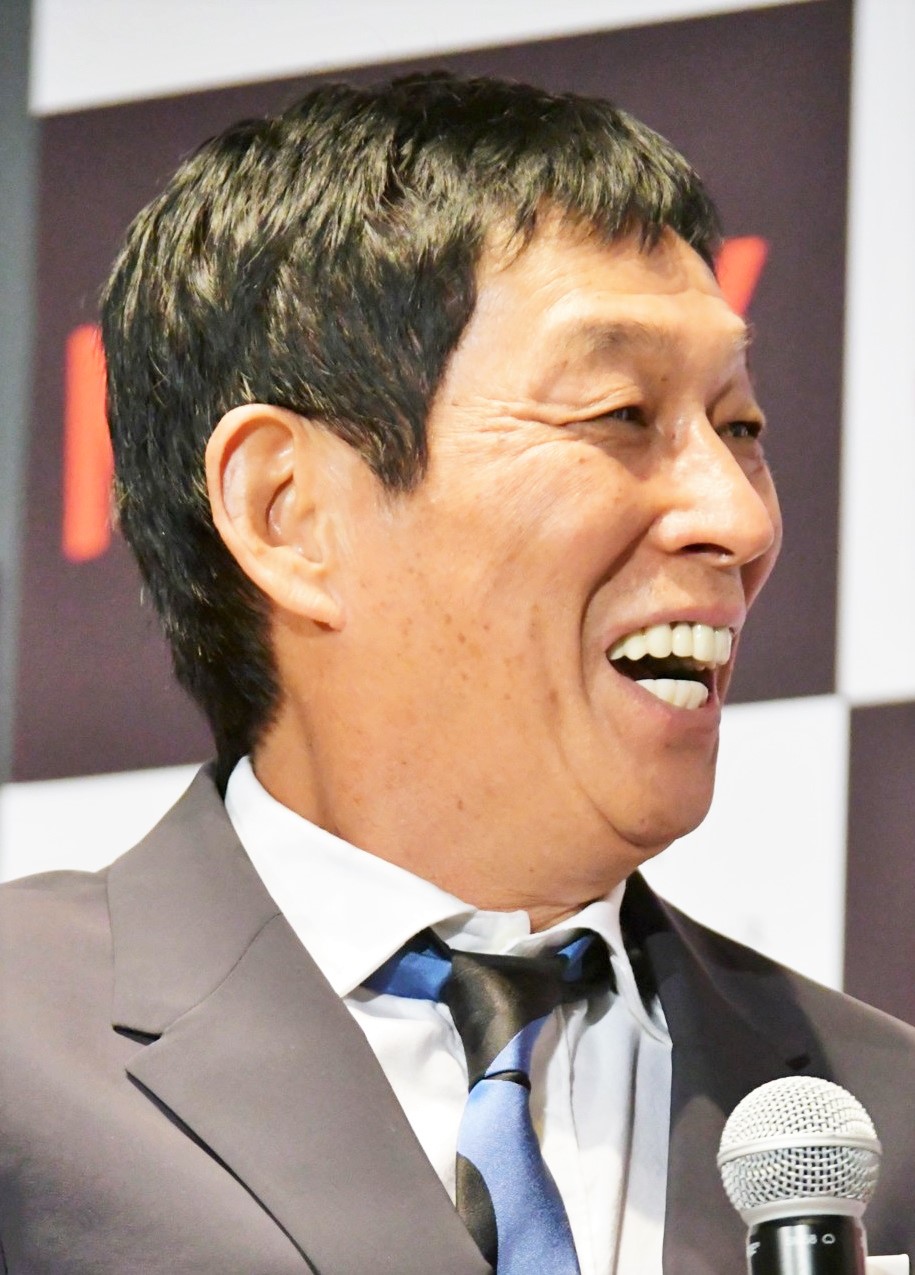 ラジオ番組で木村拓哉から既読スルーされたと話していた明石家さんま